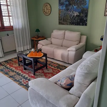 Casa Azzurra 公寓 *